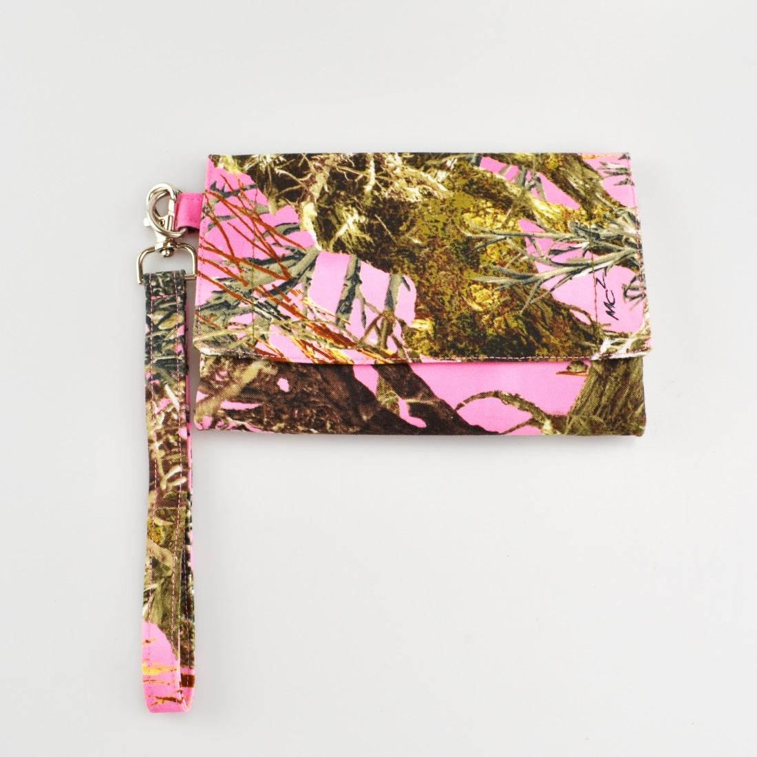 Wristlet wallet