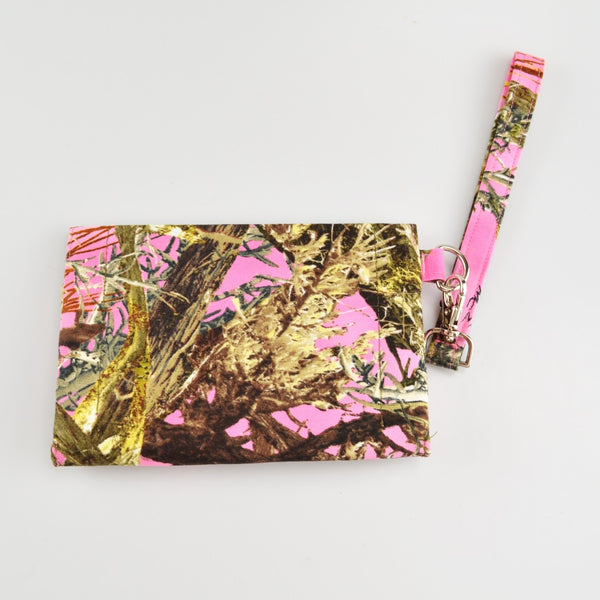 Wristlet wallet