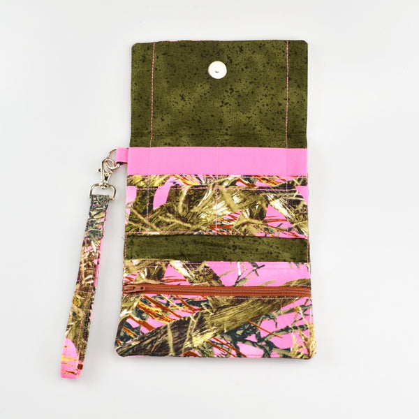 Wristlet wallet