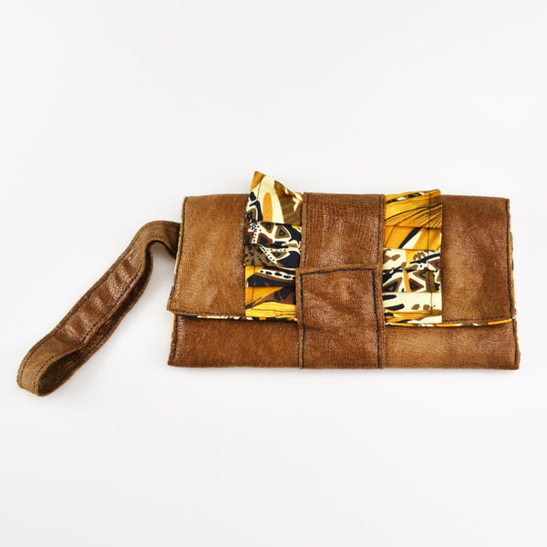 Wristlet wallet